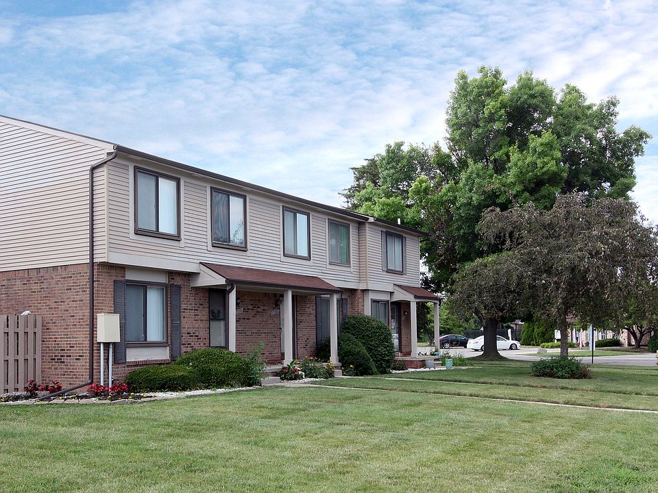 1st image of 17088 Kingsbrooke Dr