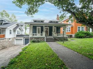 5707 Oak St, Kansas City, MO 64110