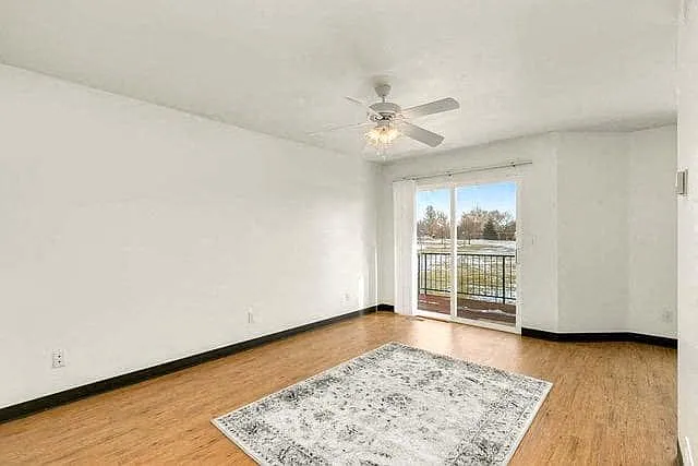 Glenmoor Townhomes — Photo 19