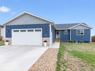 590 Antietam Dr, Box Elder, SD 57719