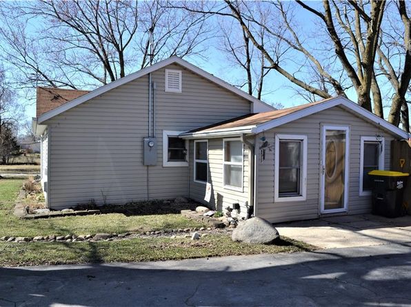 Logansport Real Estate Logansport Ia Homes For Sale Zillow