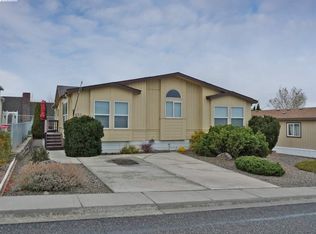 653 Lonetree Ln, Richland, WA