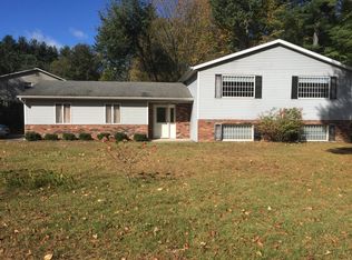 2 Pulver Blvd, Gansevoort, NY 12831