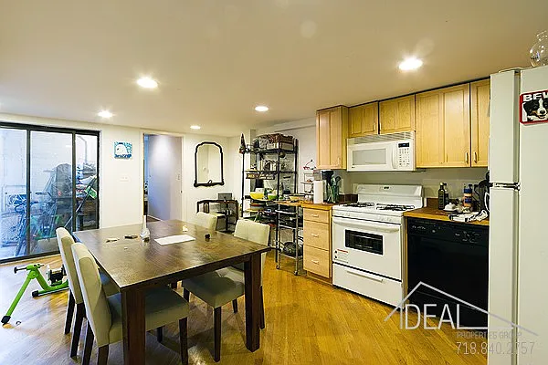 Rented by Ideal Properties Group | media 8