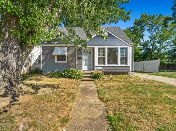 2405 E 35th St, Lorain, OH 44055