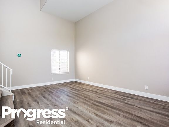 5th image of 9320 Mountain Range Ave