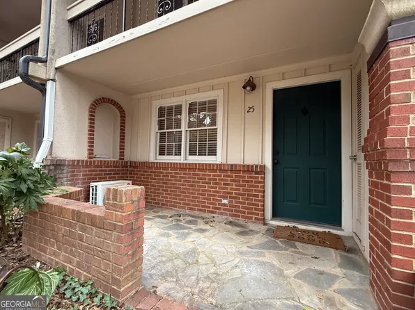 655 E Campus Rd APT 25, Athens, GA 30605