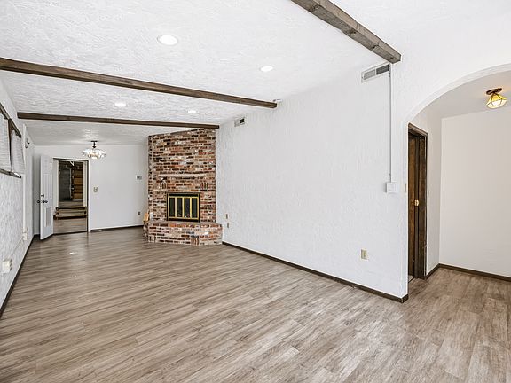 5th image of 19 F St NW #7