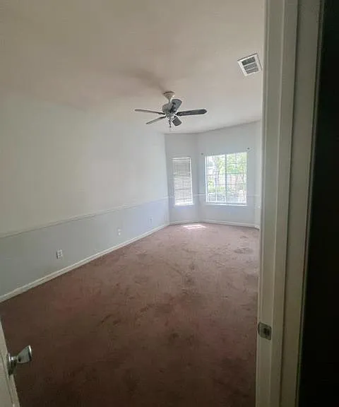 1877 E Turnberry Ave — Photo 47