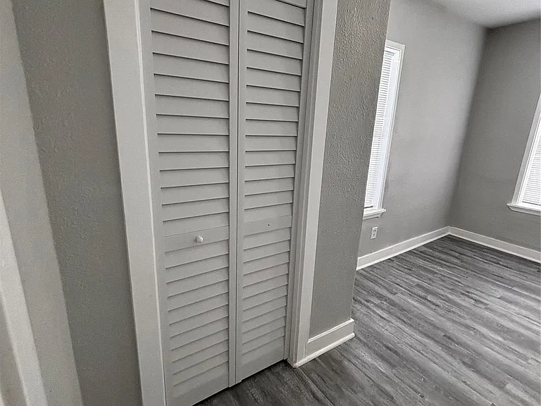 4125 Avenue M — Photo 9