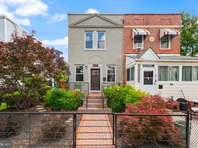 6215 7th St NW, Washington, DC, 20011