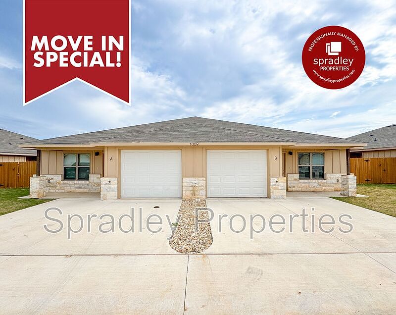 1st image of 1005A San Saba Ct