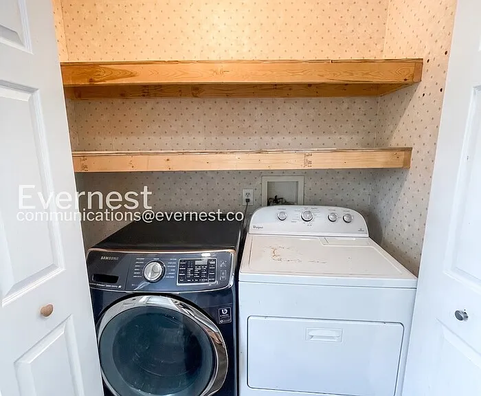 2249 Maplecrest Dr — Photo 17