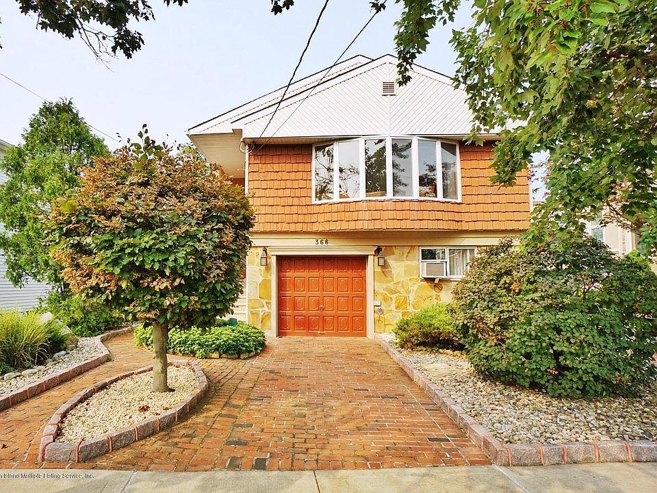 1st image of 366 Mountainview Ave