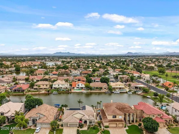 1902 E WILLOW TREE Court, Gilbert, AZ 85234
