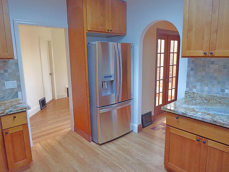 185 Beaver St — Photo 19
