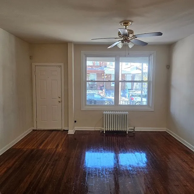 3 bed, $1,895 — Photo 3