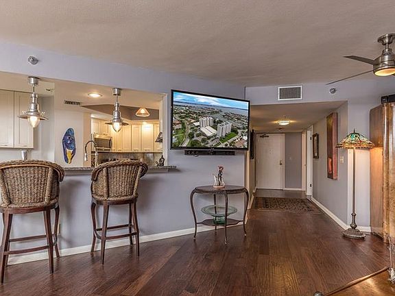 4th image of 5950 Pelican Bay Plz S APT 403