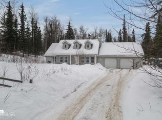 1001 E Agate Ln, Wasilla, AK 99654
