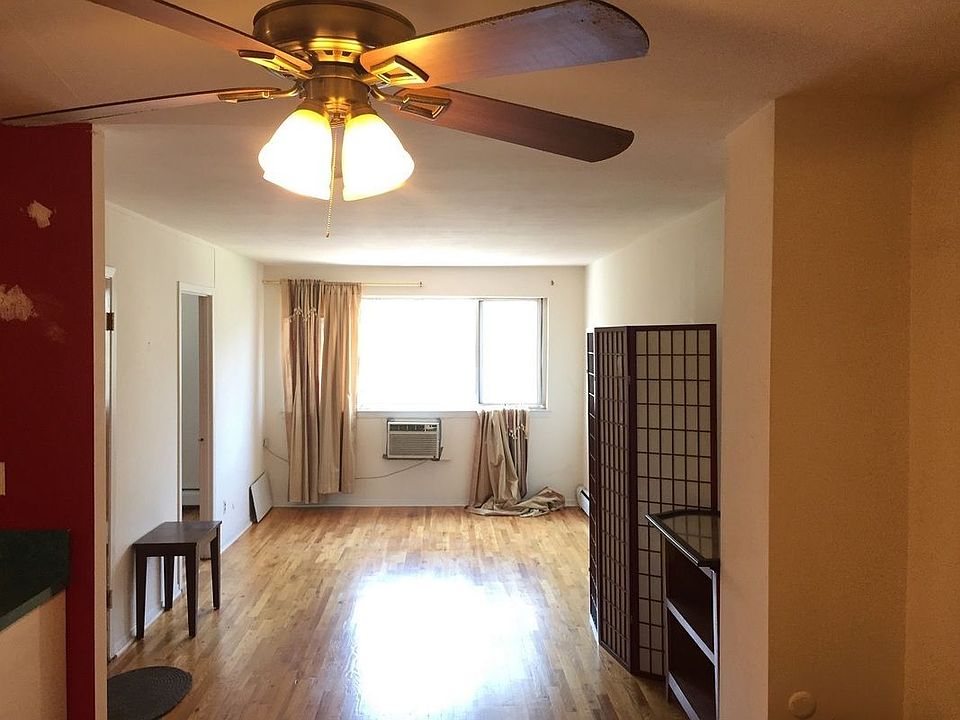 1st image of 2517 33rd St #2