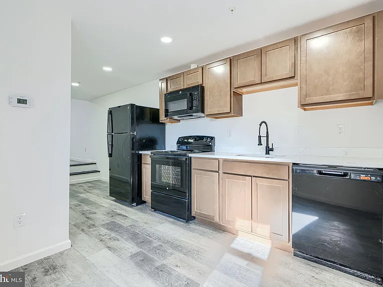 7 Carrollton Ave — Photo 3