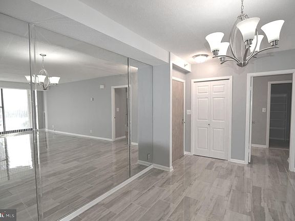 4th image of 5505 Seminary Rd APT 1003N