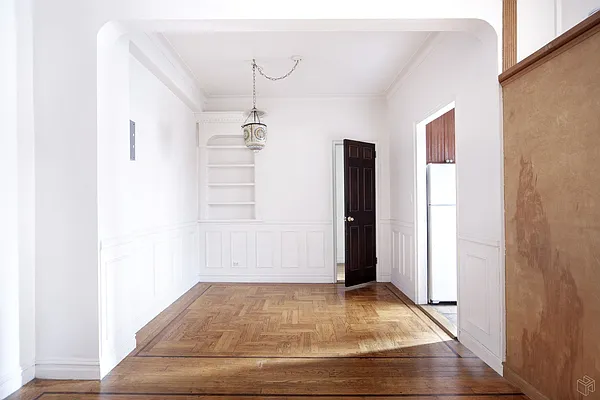 Sold by Halstead Real Estate | media 10