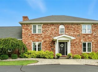 6092 Moser Knob Rd, Floyds Knobs, IN 47119