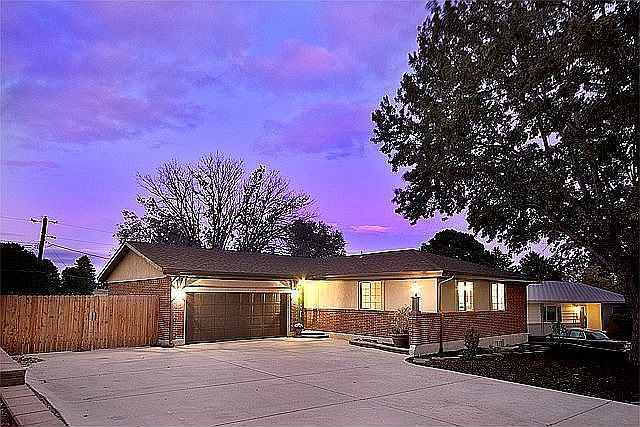 Stucco & Brick Exterior