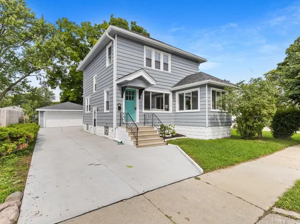 2559 S 84th STREET, West Allis, WI 53227
