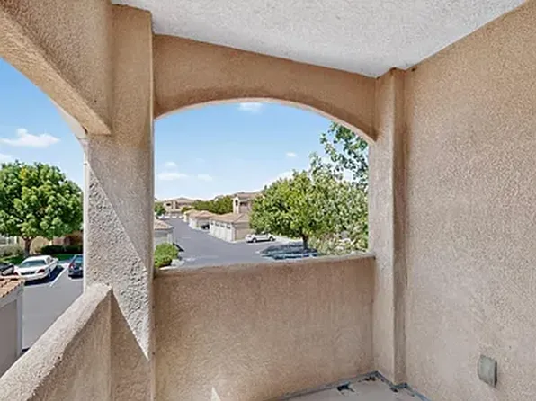 6800 Vista Del Norte Dr NE, Albuquerque, NM