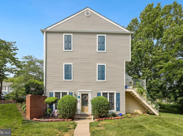 2847 Madeira Ct #14, Woodbridge, VA 22192