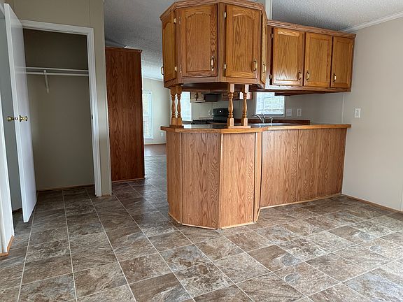 5th image of 3816 W Wembley Ln #74