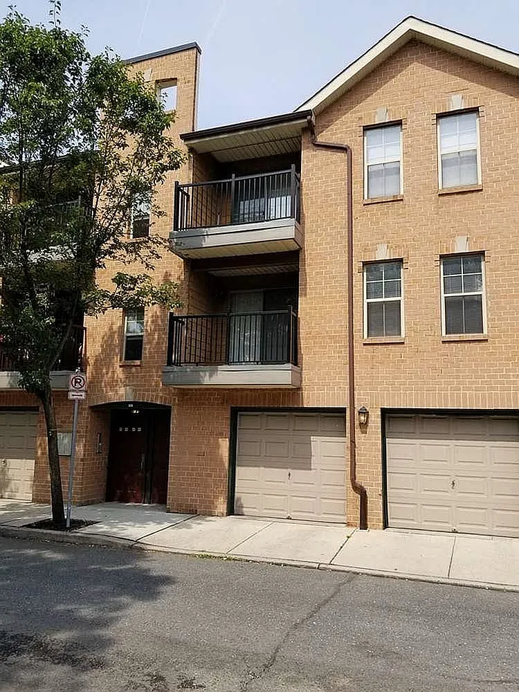 Mulberry Station Apartments — Photo 2