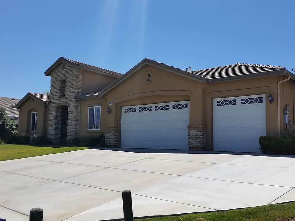 2nd image of 41837 Montallegro St