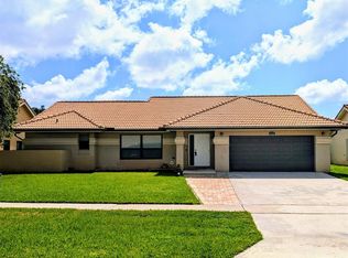 9460 El Clair Ranch Rd, Boynton Beach, FL 33437
