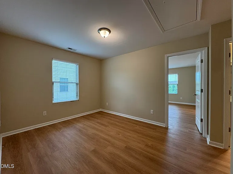 4478 Middletown Dr — Photo 19