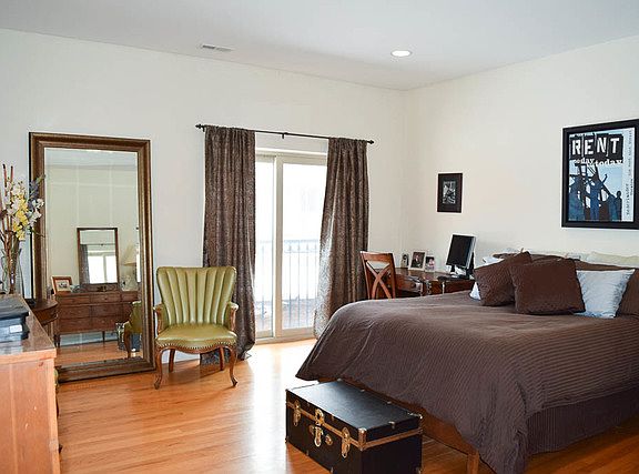 5th image of 1329 W Loyola Ave APT 2C