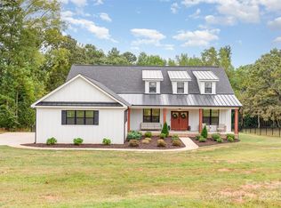 974 Armstrong Rd, Belmont, NC 28012