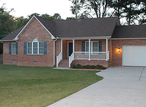 3rd image of 3024 Briar Ln