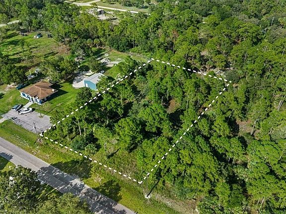 3rd image of 535 S Hacienda St