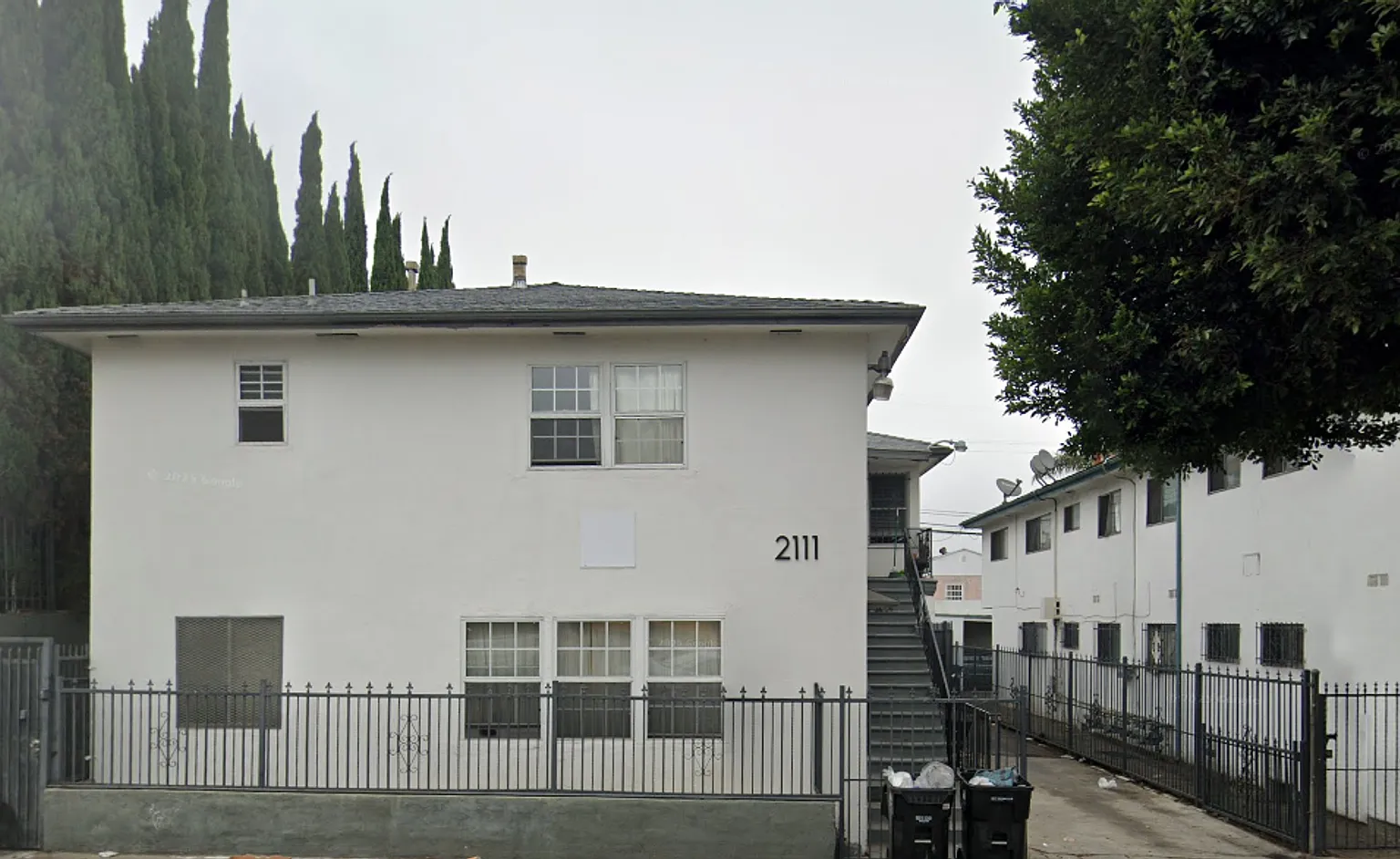2111 W. Florence Avenue — Photo 1