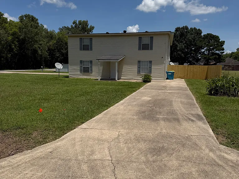 1003 School St #A — Photo 1