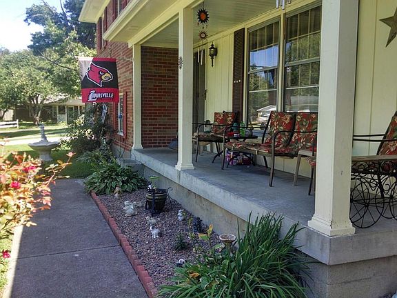 2nd image of 6706 Wyckoff Ct