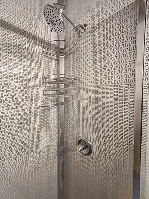 Rented by Swythe, Inc. | media 13