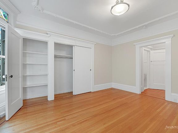 5th image of 1590 Sacramento St APT 20