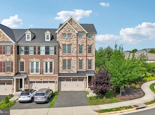 24991 Cambridge Hill Ter, Chantilly, VA 20152