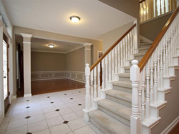 5th image of 2706 Plantation Trl