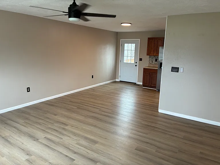 23201 Topo Dr — Photo 5