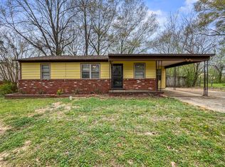 5443 Lochinvar Rd, Memphis, TN 38116